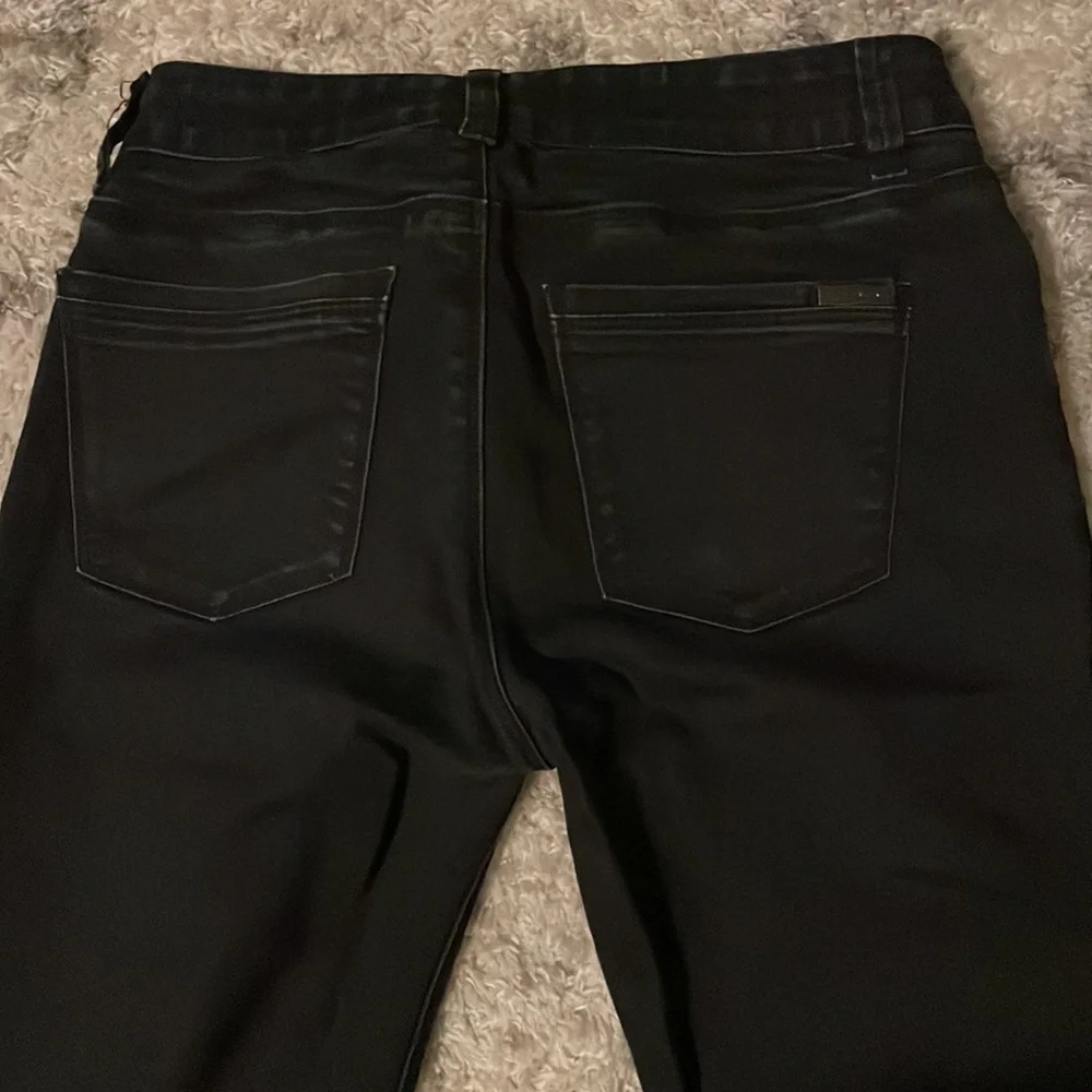 Pants - Picture 2 of 3